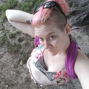 Meet your Posher, Allison